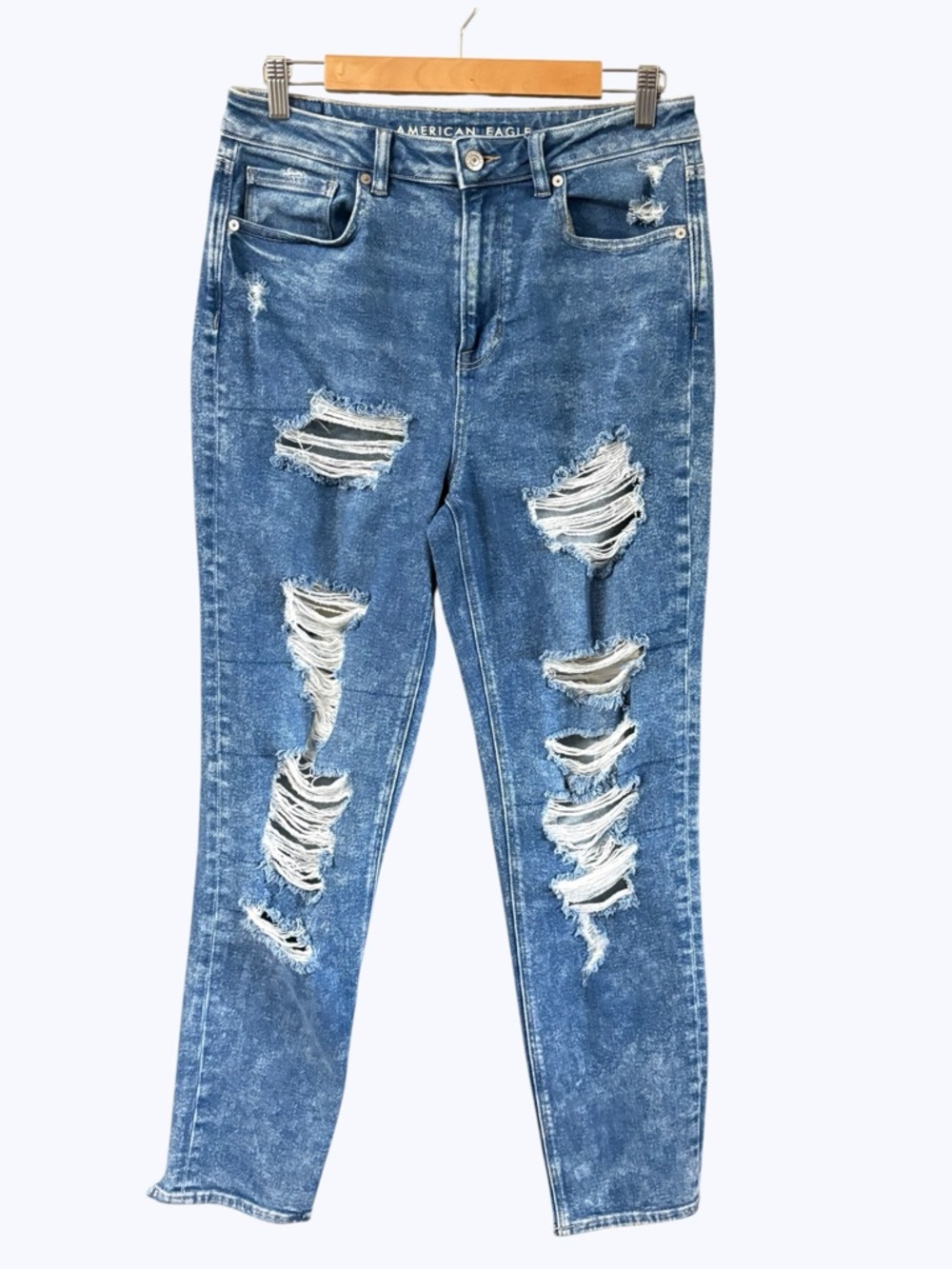 American Eagle Mom Ripped Distressed Jeans Size 8 Long